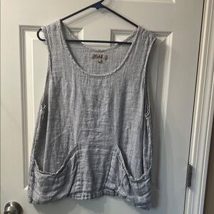 Flax Women's Gray Textured Tank Top with Pockets